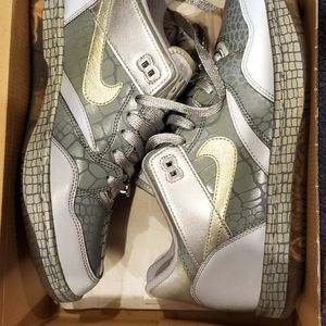 Nike Sky Force 88 Low M10.5